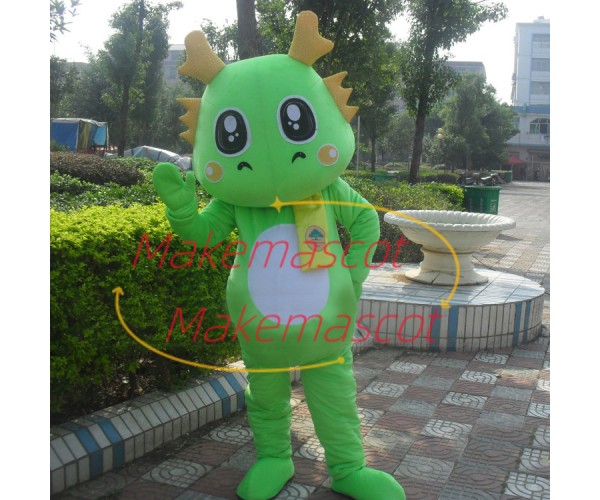 Shiny Eyes Green Cartoon Dragon Mascot Costume Shiny Eyes Green Cartoon Dragon Mascot Costume