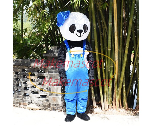 Mignon Panda Couple In Nature Mascot Costume Mignon Panda Couple In Nature Mascot Costume