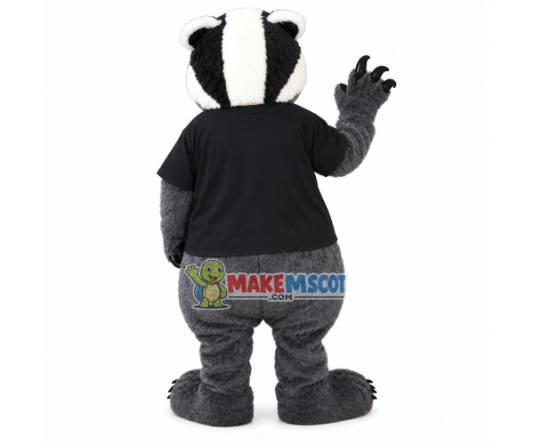 Skunk of The Wildlife Foundation Mascot Costume Skunk of The Wildlife Foundation Mascot Costume